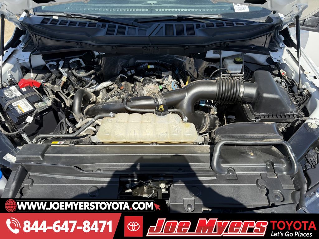 Used 2023 Oxford White Ford XLT image 31