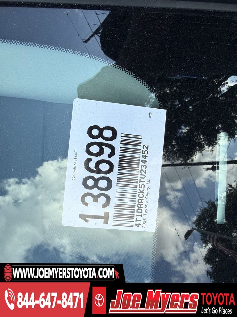 New 2026 Ice Cap Toyota LE image 20