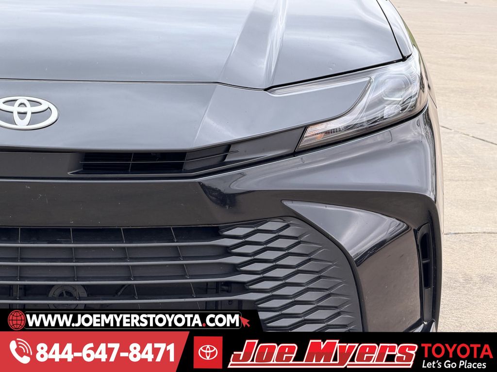 Used 2025 Midnight Black Metallic Toyota LE image 4