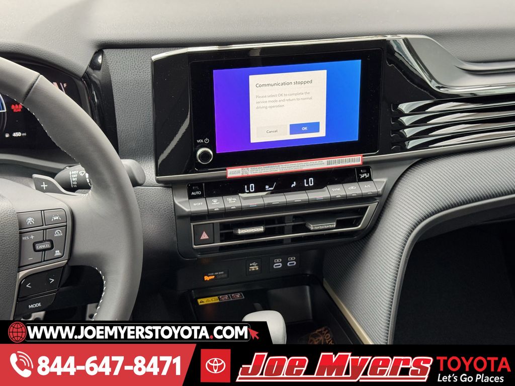 New 2026 Ice Cap Toyota SE image 15