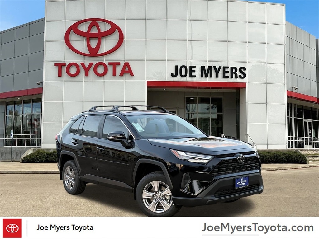 New 2025 Toyota RAV4 XLE SUV