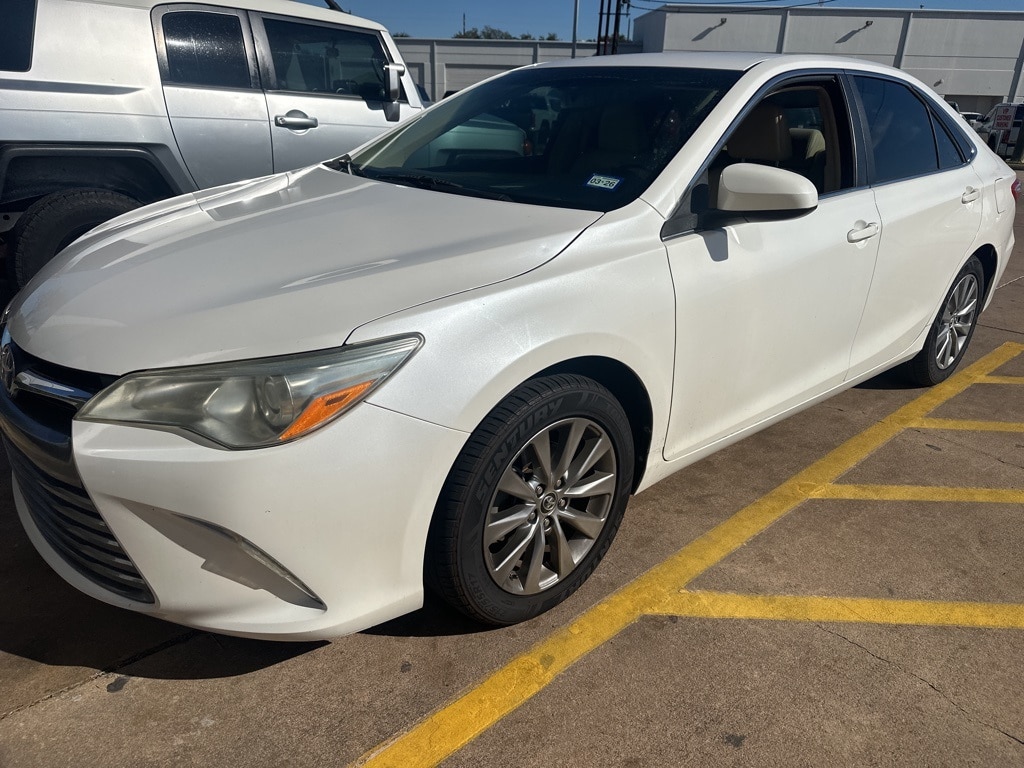 Used 2017 Toyota Camry XLE Sedan