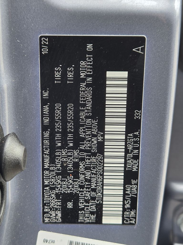 Used 2023 Moon Dust Toyota Platinum image 33