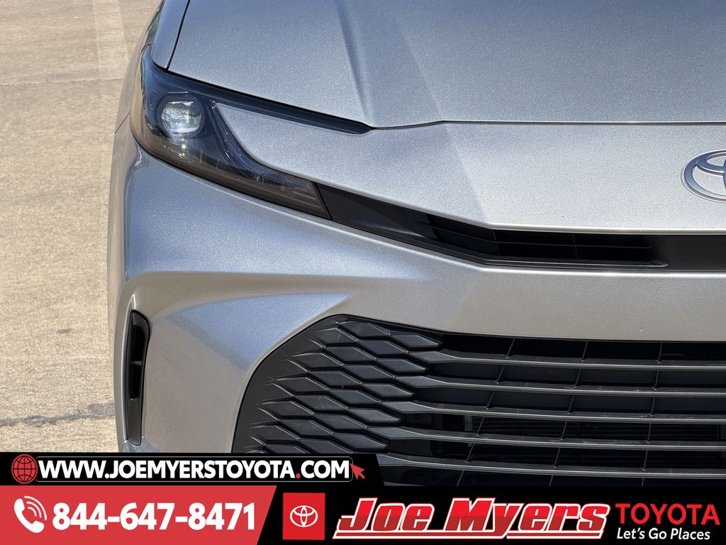 Used 2025 Celestial Silver Metallic Toyota LE image 5
