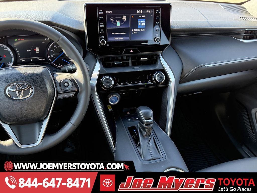 Used 2022 Ruby Flare Pearl Toyota XLE image 17