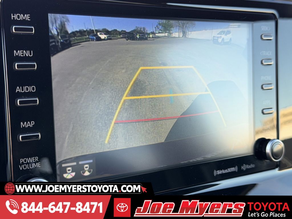 Used 2022 Ruby Flare Pearl Toyota XLE image 19