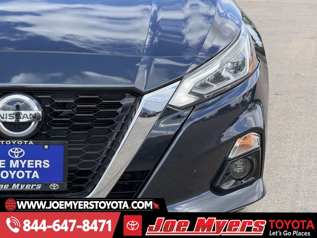 Used 2022 Storm Blue Metallic Nissan 2.5 SL image 4