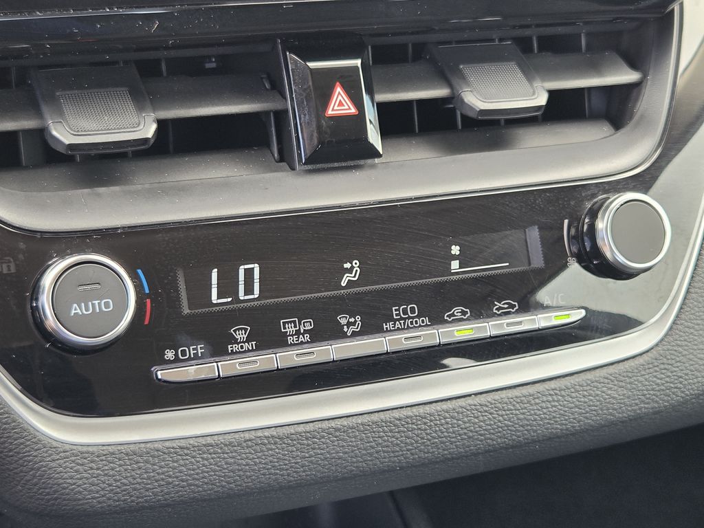 Used 2026 Ice Toyota LE image 20