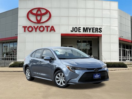 2026 Toyota Corolla LE Sedan