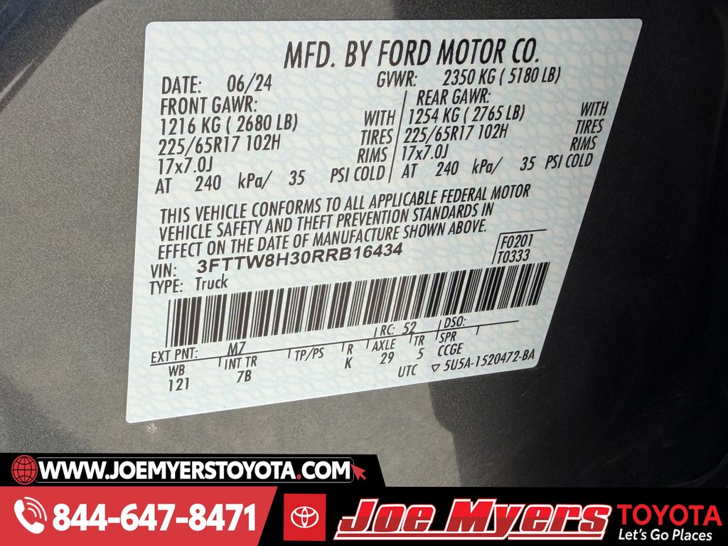 Used 2024 Carbonized Gray Metallic Ford XLT image 32