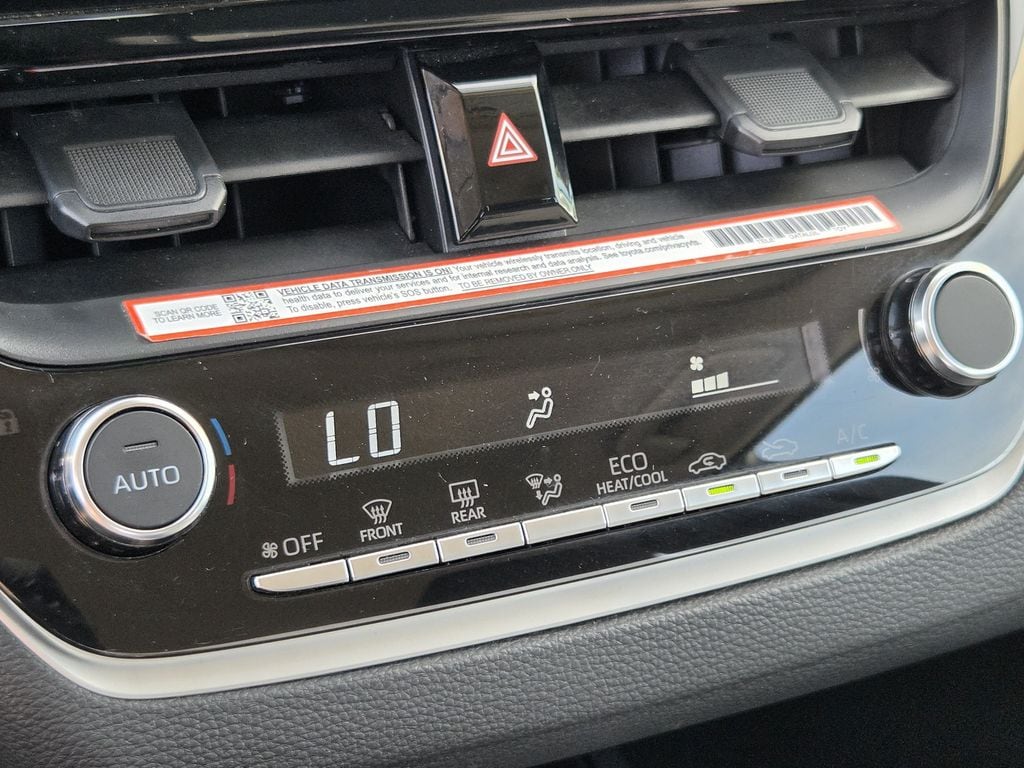 Used 2025 Underground Toyota LE image 19