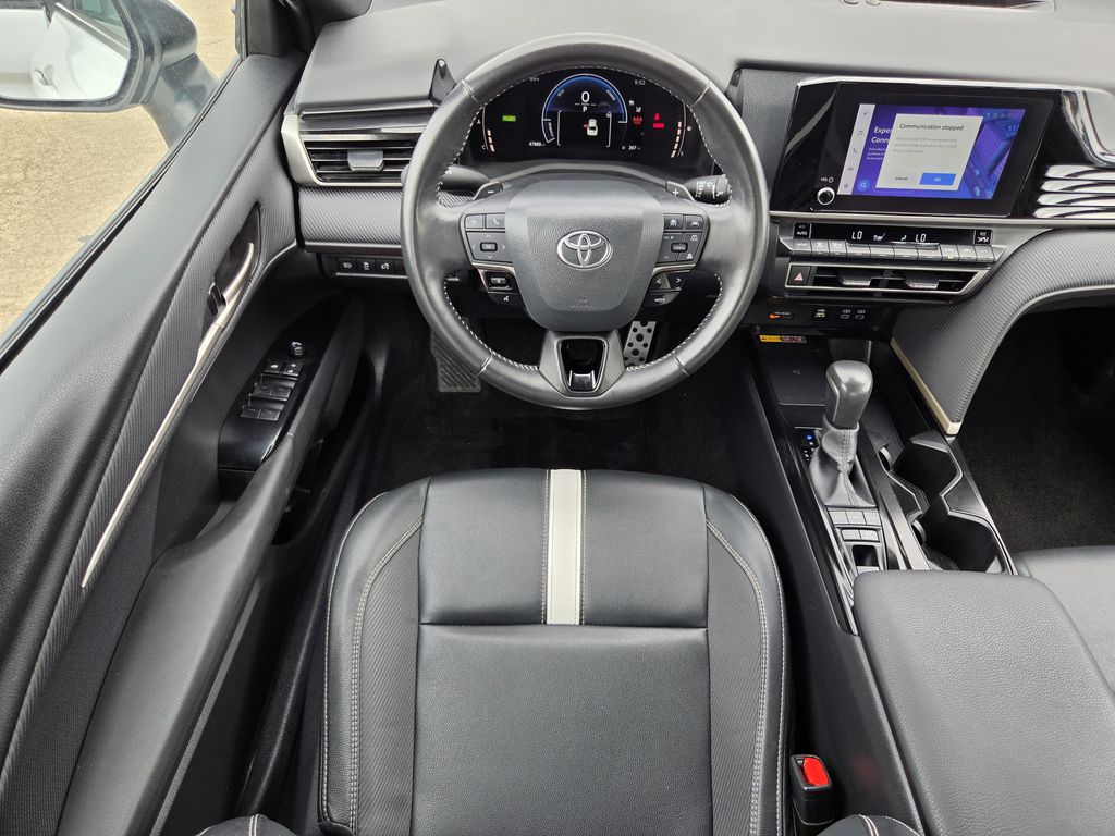 Used 2025 Ice Toyota SE image 14