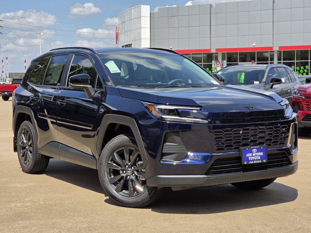 New 2026 Blueprint Toyota XLE Premium image 2