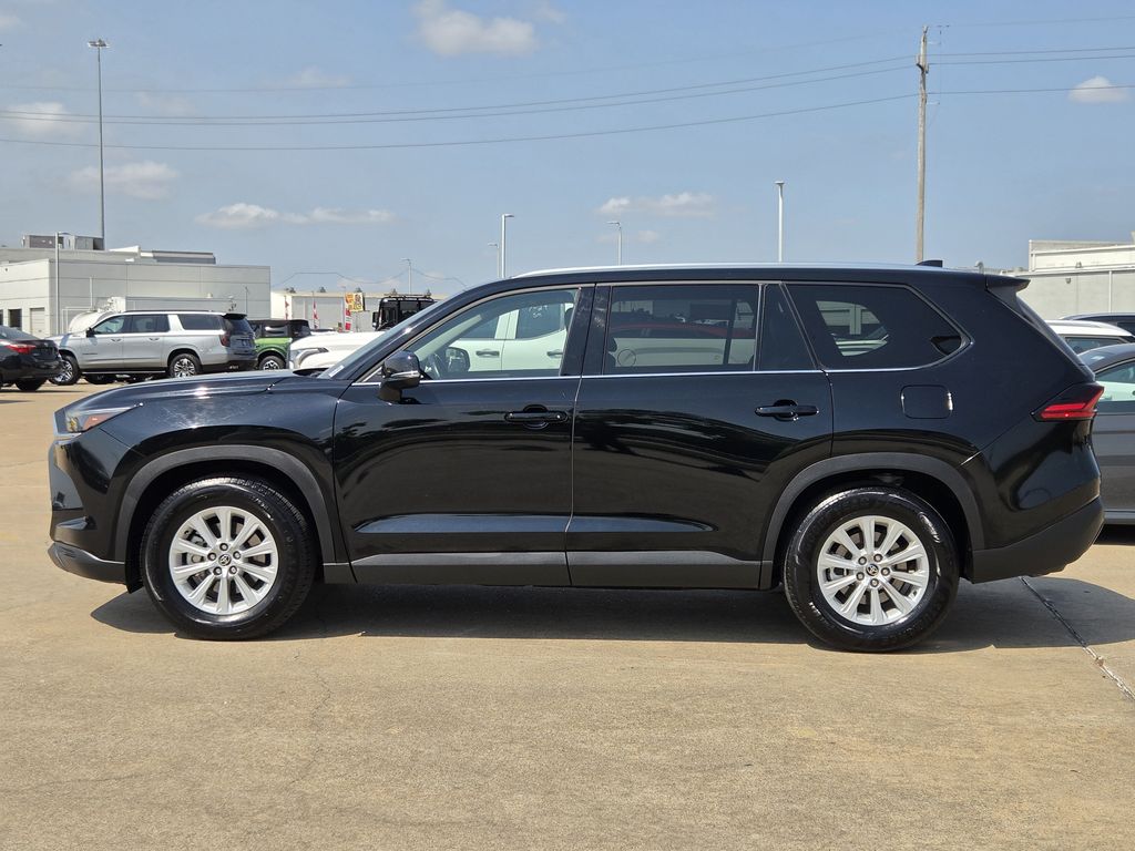 Used 2025 Midnight Black Metallic Toyota XLE image 6
