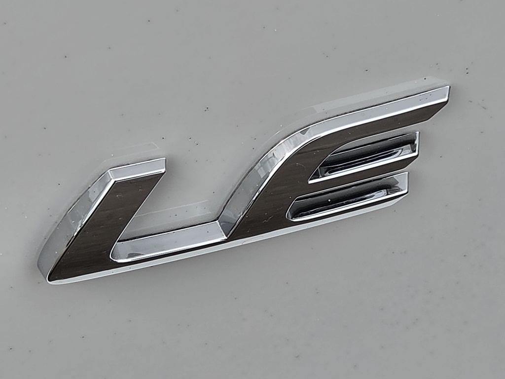 Used 2026 Ice Toyota LE image 11