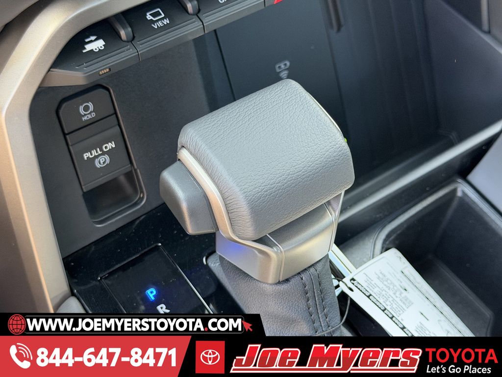 New 2026 Magnetic Gray Meta Toyota Platinum image 19