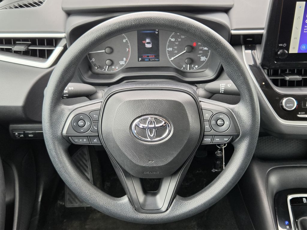 Used 2025 Ice Toyota LE image 14