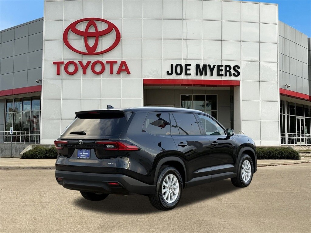 2025 Toyota Grand Highlander XLE photo 4