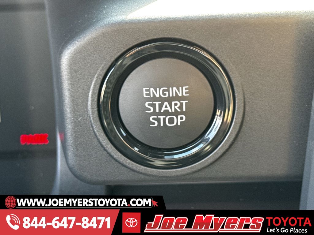 New 2026 Ice Cap Toyota SR5 image 20