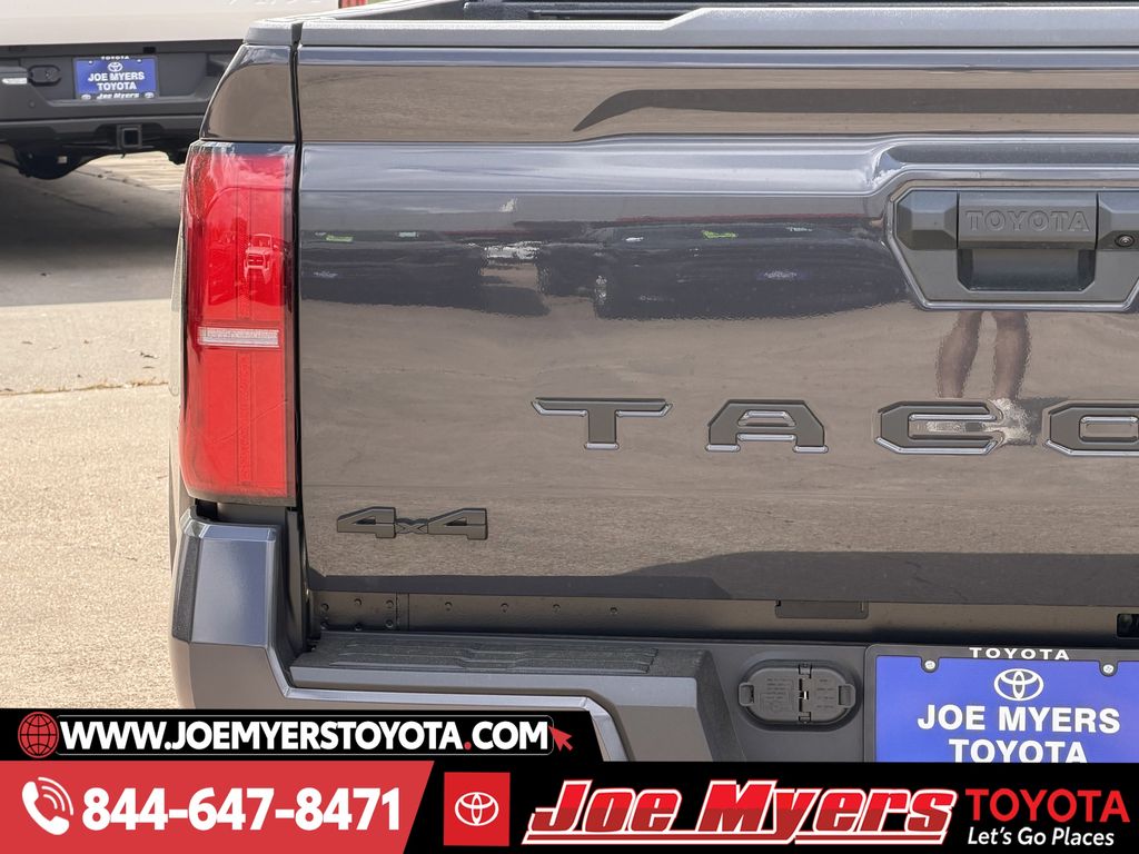 New 2026 Underground Toyota SR5 image 10