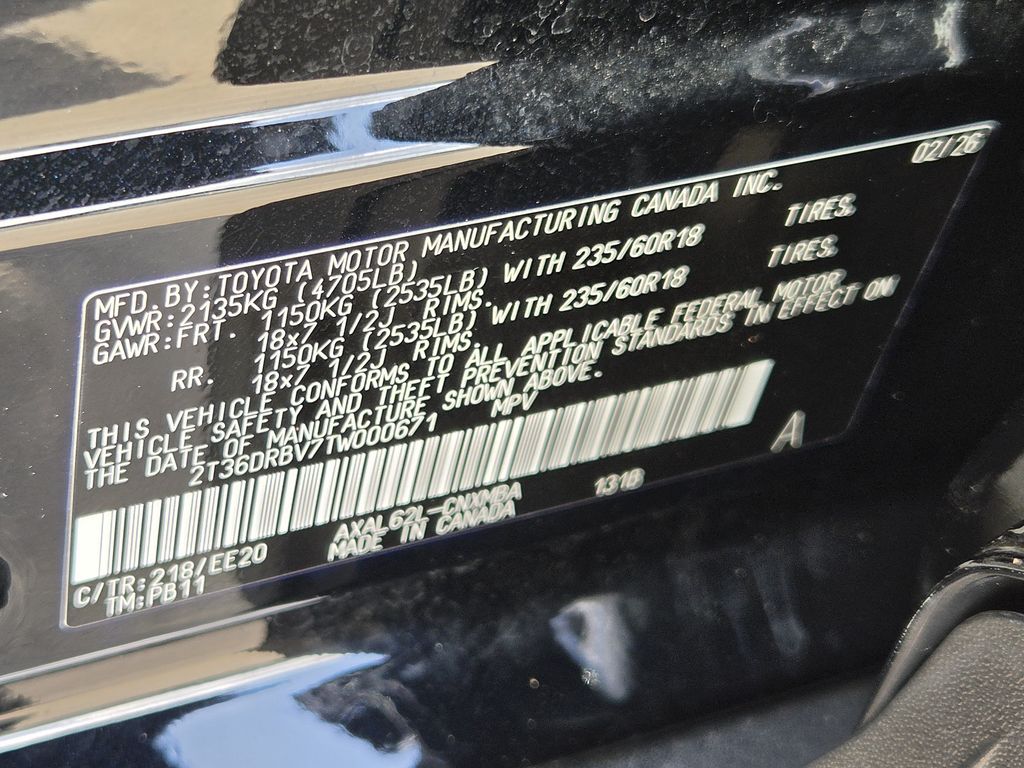 Used 2026 Midnight Black Metallic Toyota XLE Premium image 32
