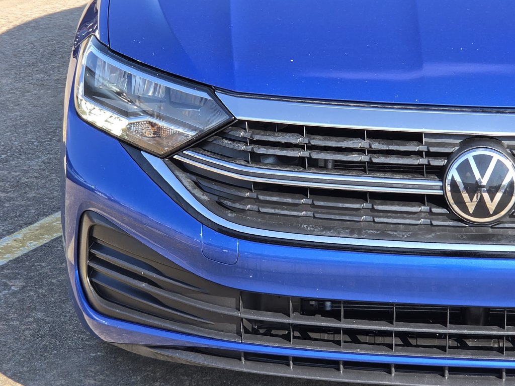 Used 2024 Blue Volkswagen 1.5T SE image 5