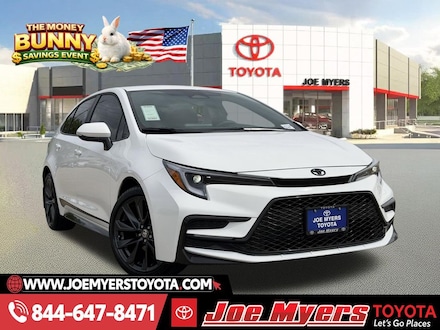 2026 Toyota Corolla SE Sedan