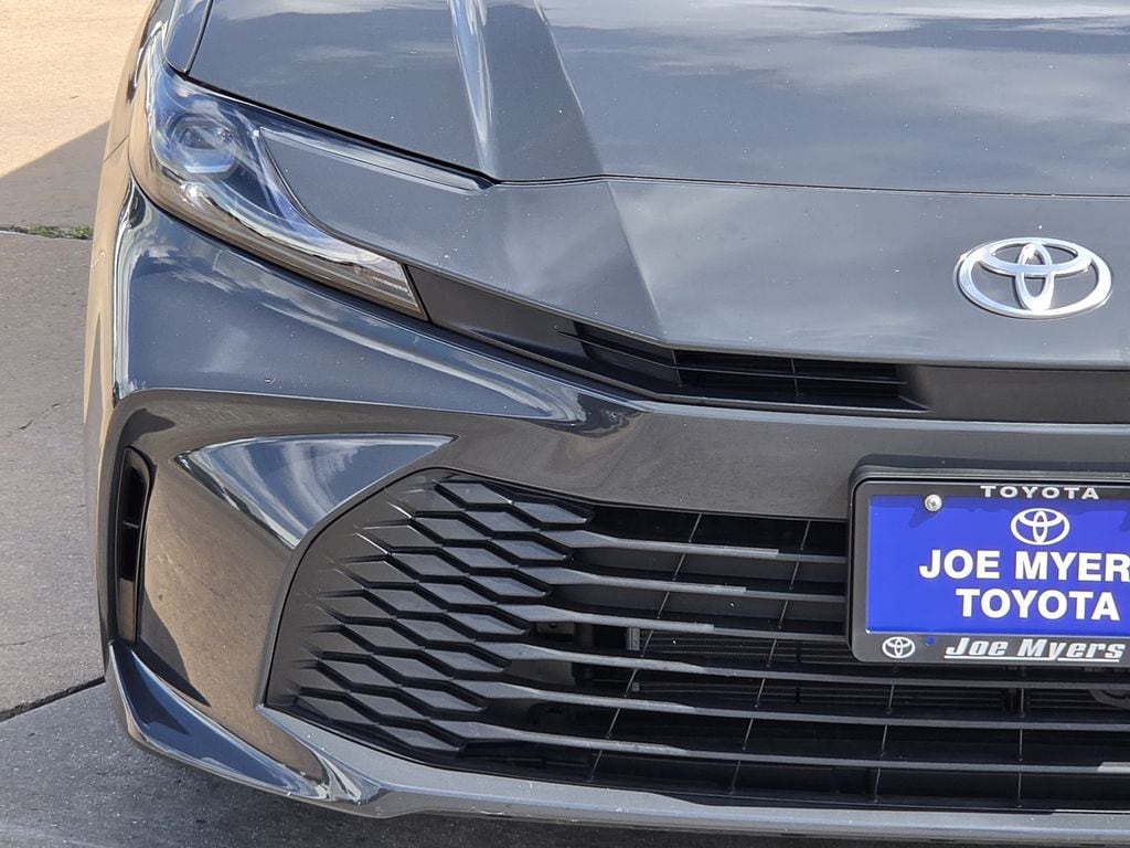 Used 2026 Underground Toyota LE image 5