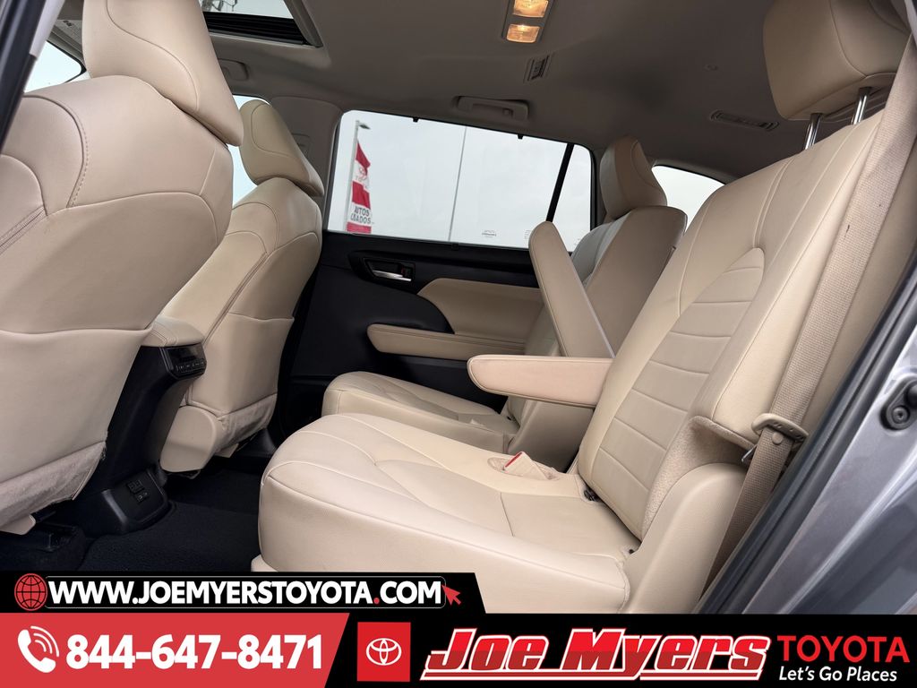 Used 2024 Magnetic Gray Metallic Toyota XLE image 30