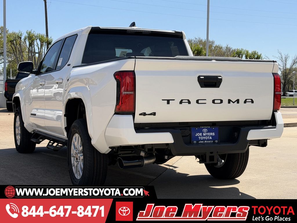 New 2026 Ice Cap Toyota SR5 image 7