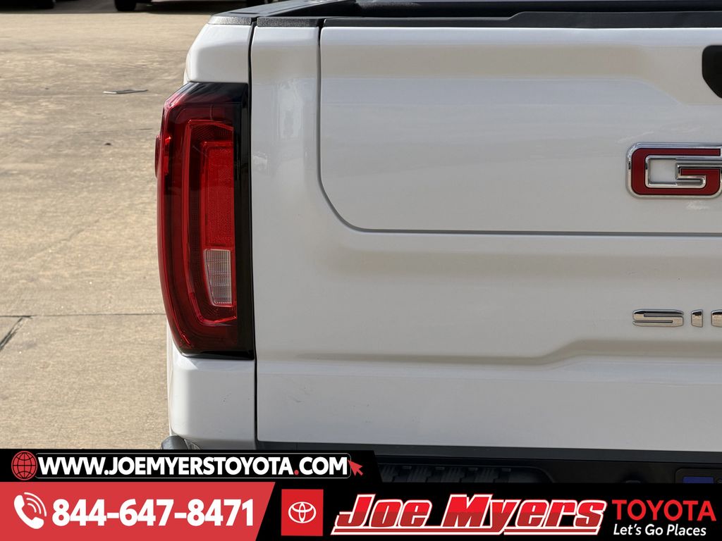 Used 2024 Summit White GMC SLT image 10