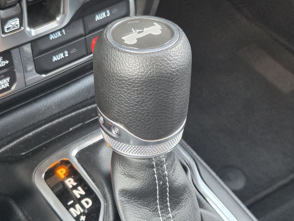 Used 2026 Black Clearcoat Jeep Rubicon image 20