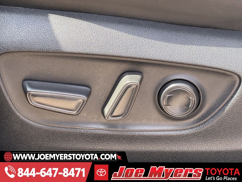 Used 2024 Midnight Black Metallic Toyota XLE Premium image 28