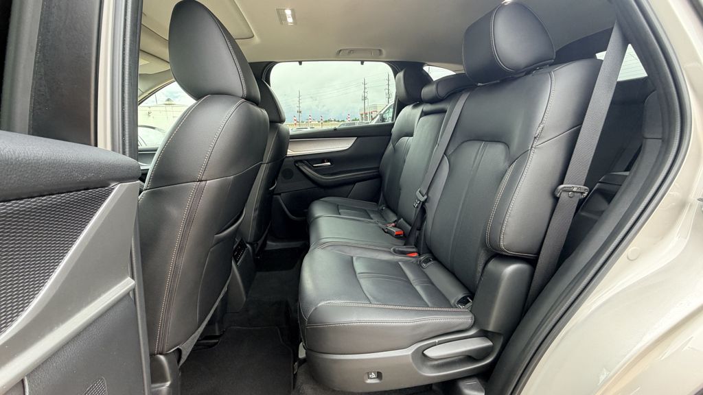 2025 Mazda CX-90 Preferred Package - Photo 30
