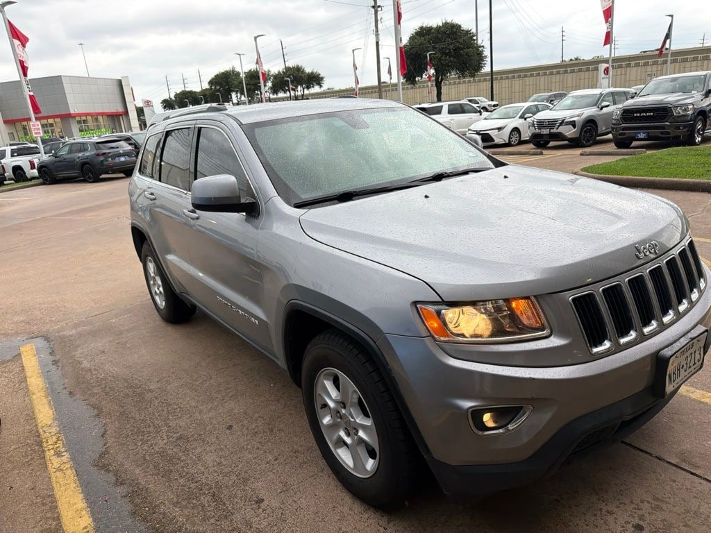 Used 2015 Jeep Grand Cherokee Laredo SUV