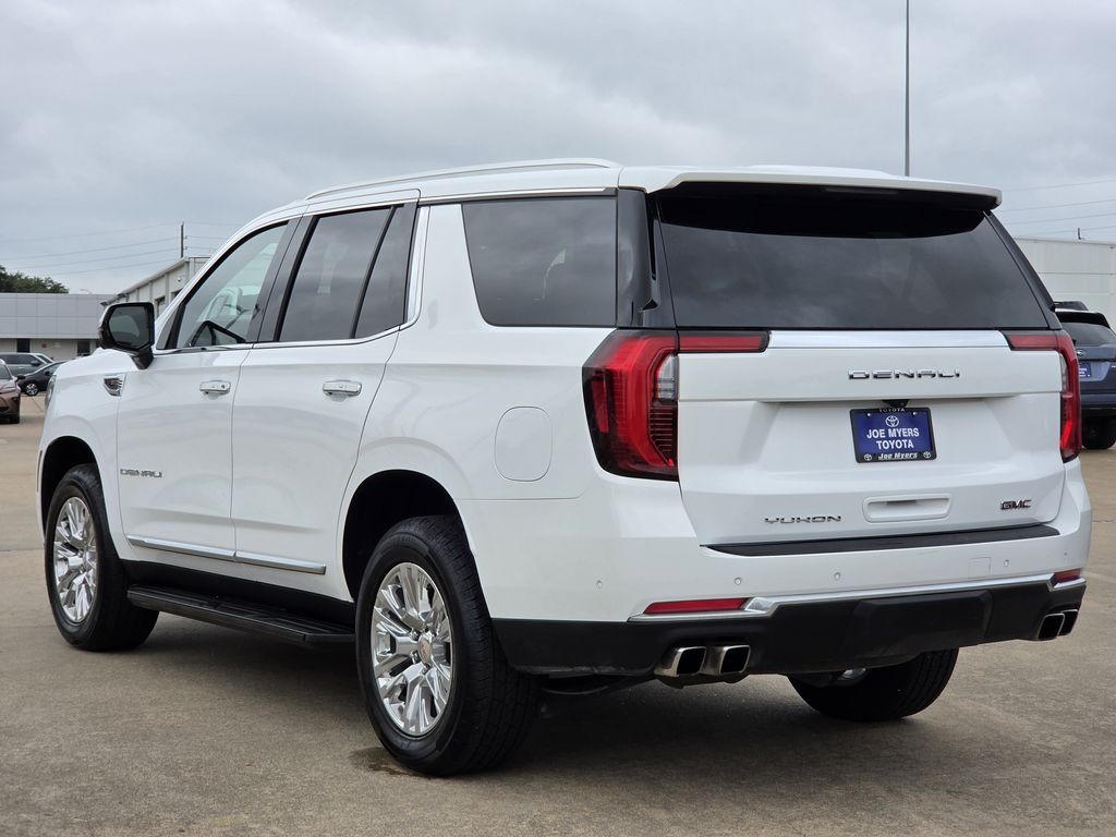 Used 2025 Summit White GMC Denali image 7