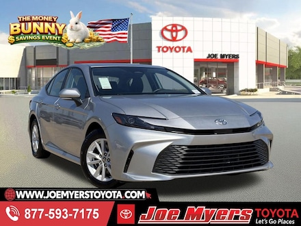 2025 Toyota Camry LE Sedan