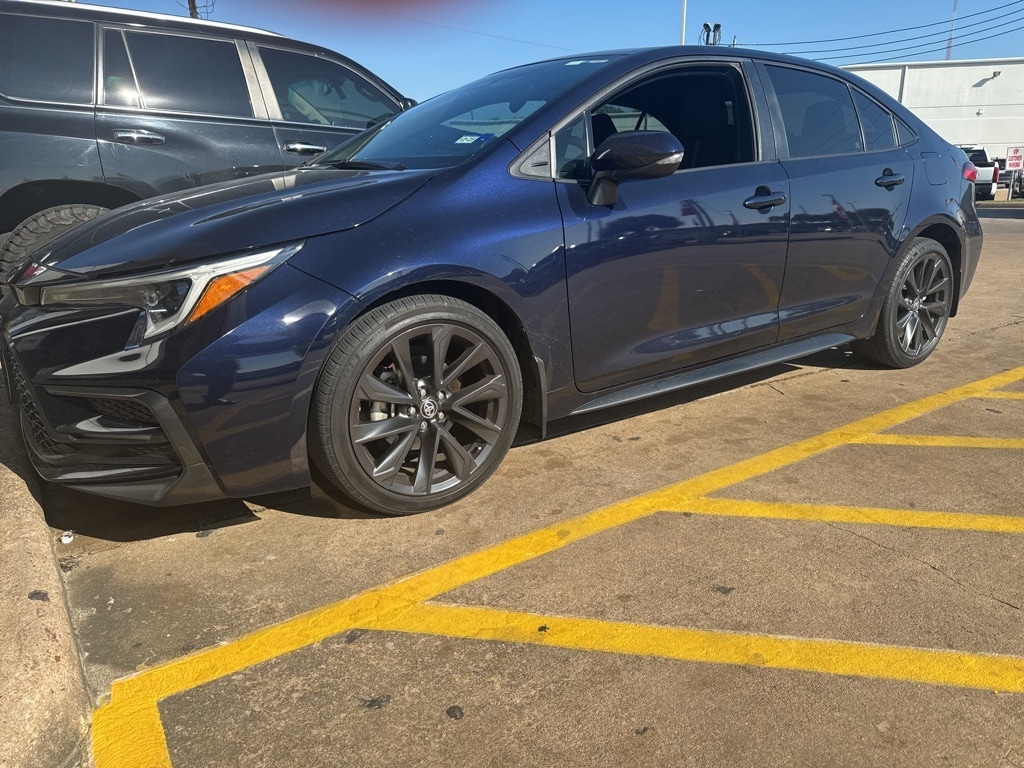 Used 2023 Toyota Corolla SE Sedan