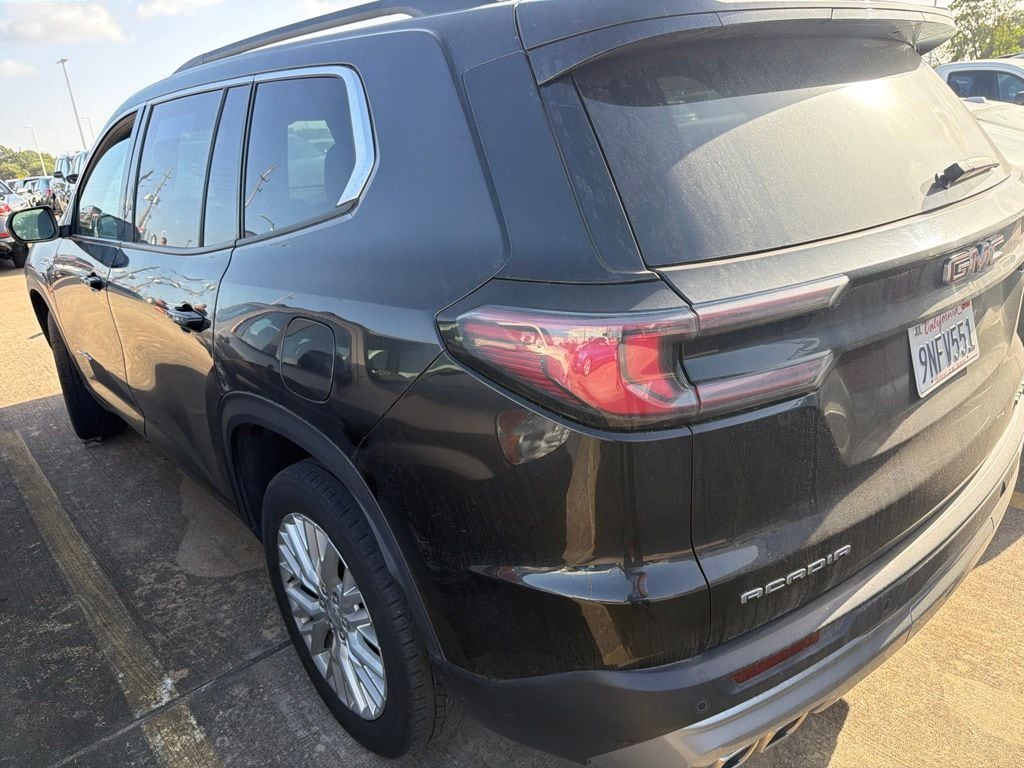 Used 2024 Ebony Twilight Metallic GMC Elevation image 5