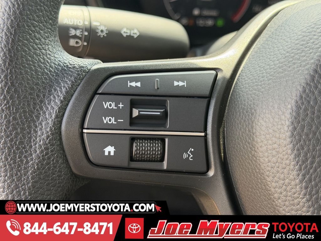 Used 2026 Urban Gray Pearl Honda EX image 23