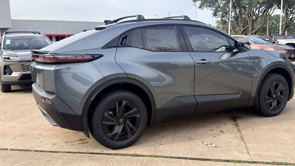 New 2026 Overcast Toyota SE image 7
