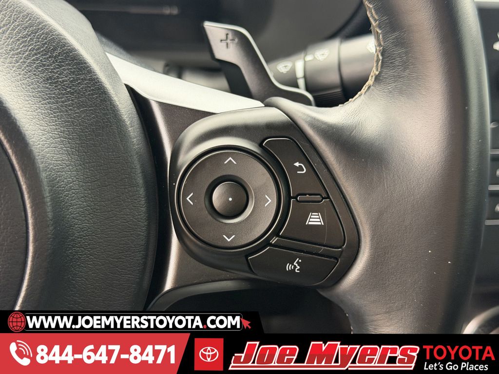 Used 2022 Pavement Toyota Premium image 23