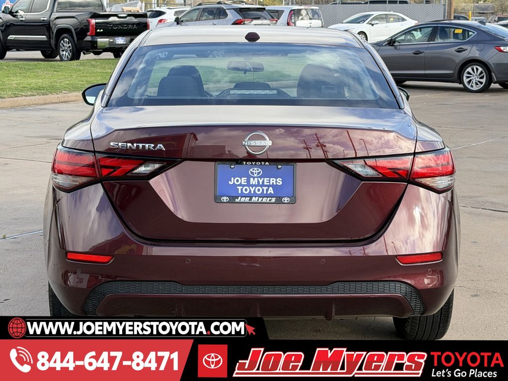 Used 2025 Rosewood Metallic Nissan SV image 8