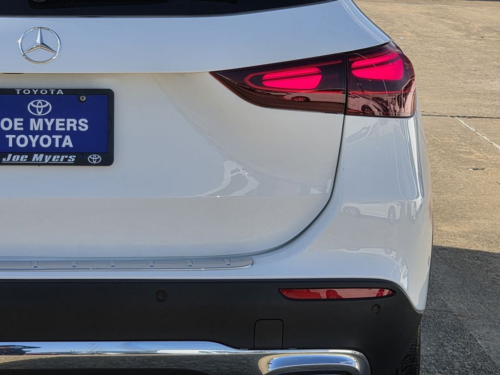 Used 2025 White Mercedes-Benz GLA 250 image 9