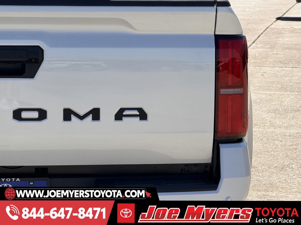 New 2026 Wind Chill Pear Toyota TRD Sport image 9