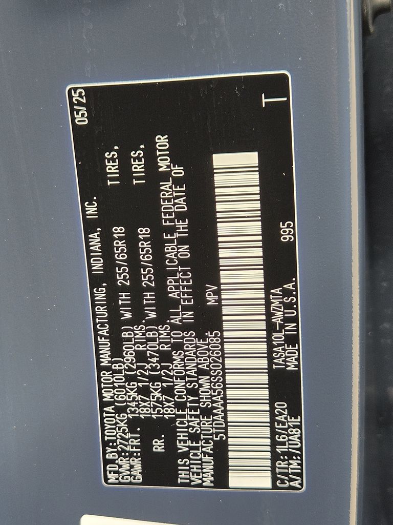 Used 2025 Cloud Toyota XLE image 33