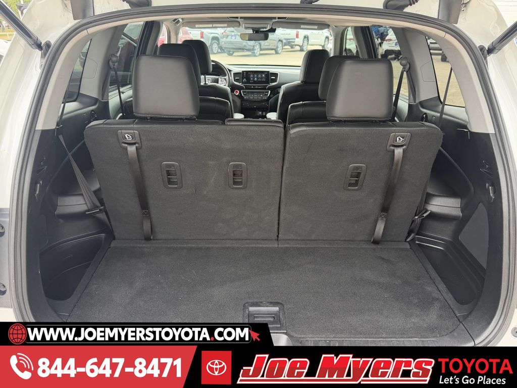 Used 2021 Platinum White Pearl Honda Touring image 31