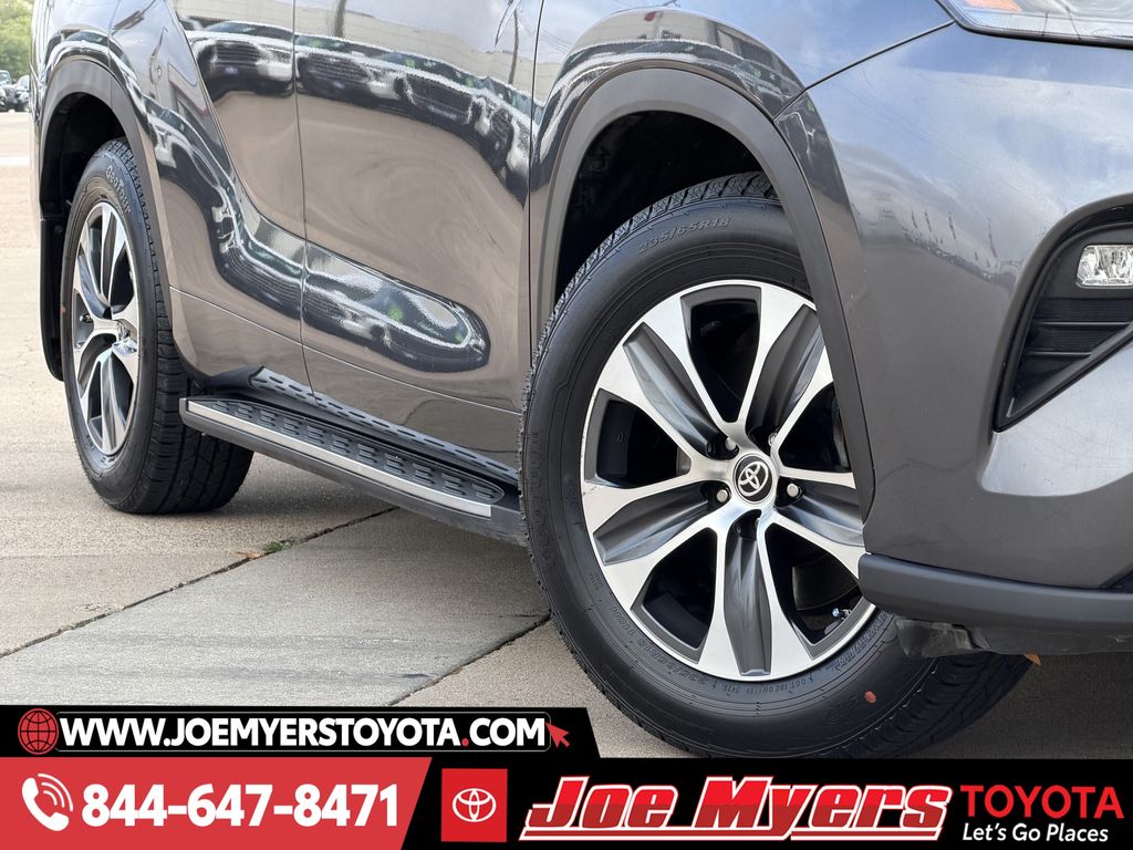 Used 2024 Magnetic Gray Metallic Toyota XLE image 12
