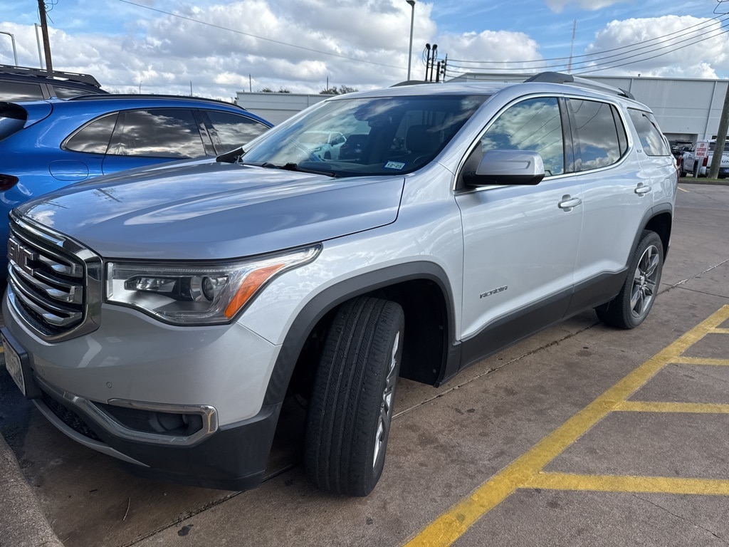2017 GMC Acadia SLT-2's photo