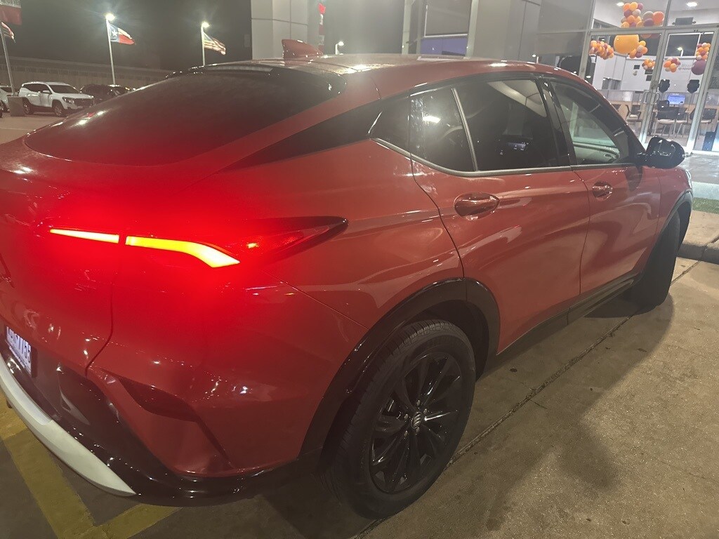 2024 Buick Envista ST photo 3